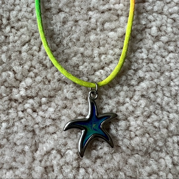 Rainbow Starfish Mood Color Changing Necklace - Picture 2 of 5
